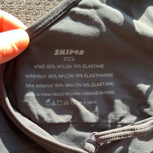 SKIMS bundle - Picture 14 of 14